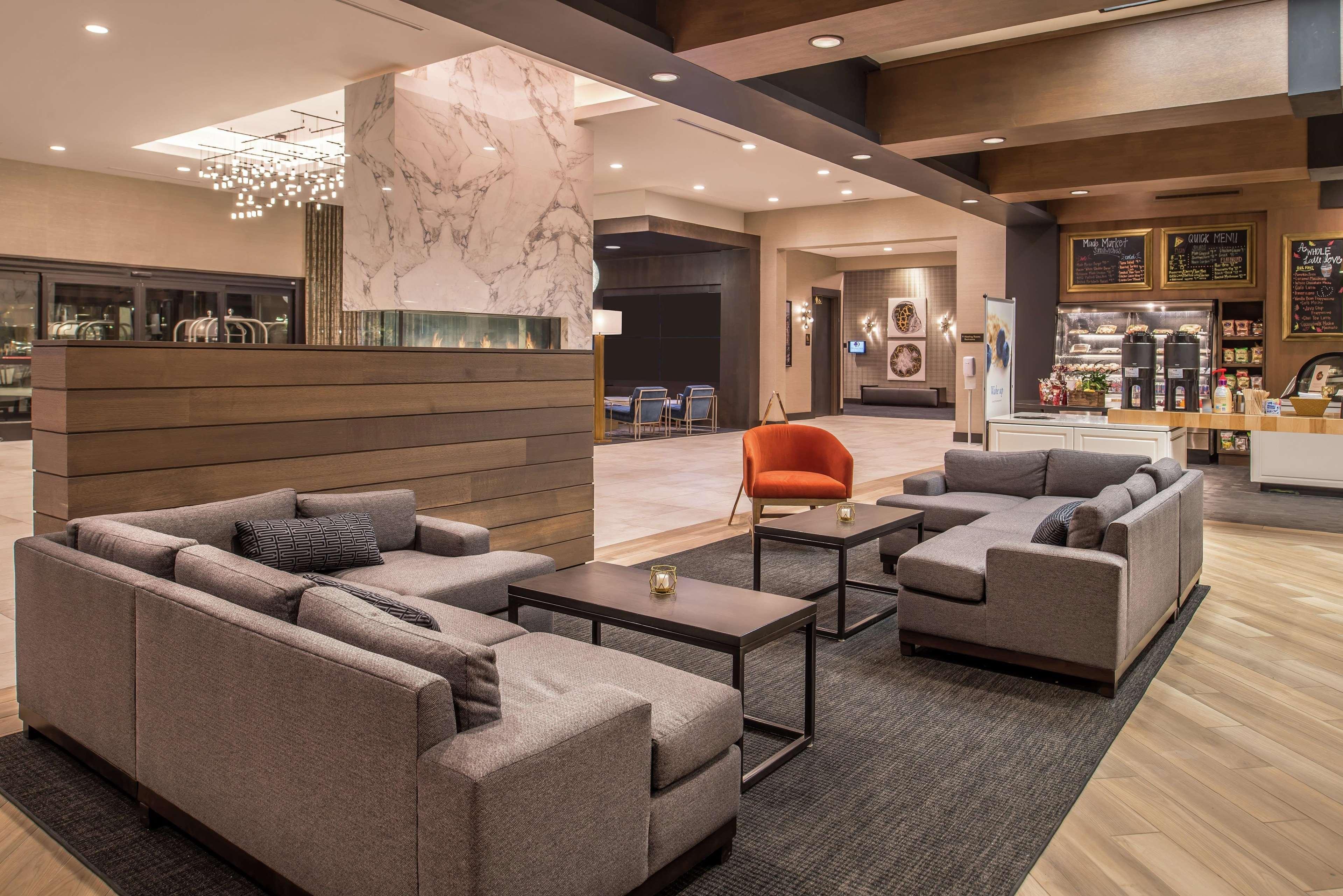 מלון Doubletree By Hilton Lafayette East מראה חיצוני תמונה