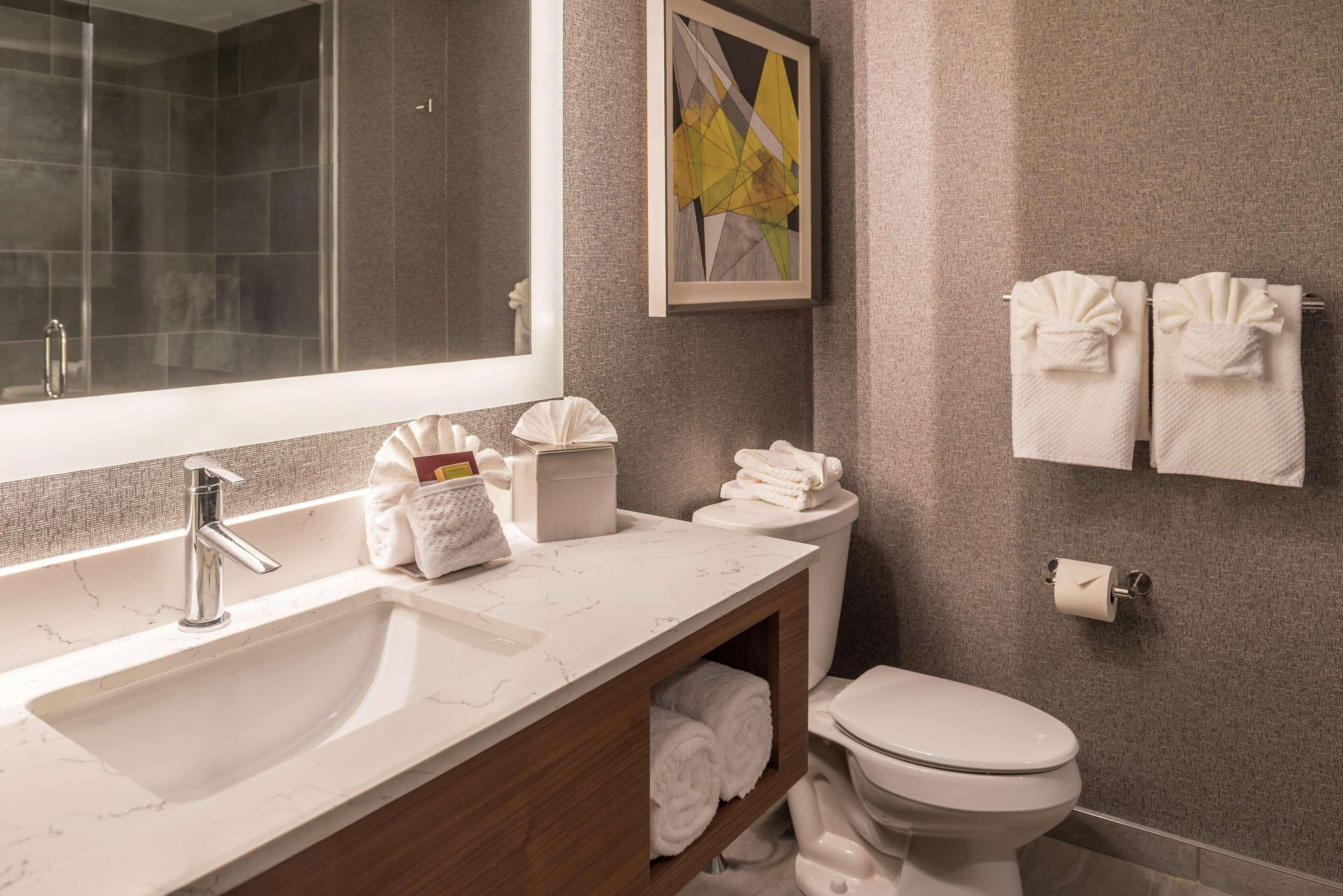 מלון Doubletree By Hilton Lafayette East מראה חיצוני תמונה