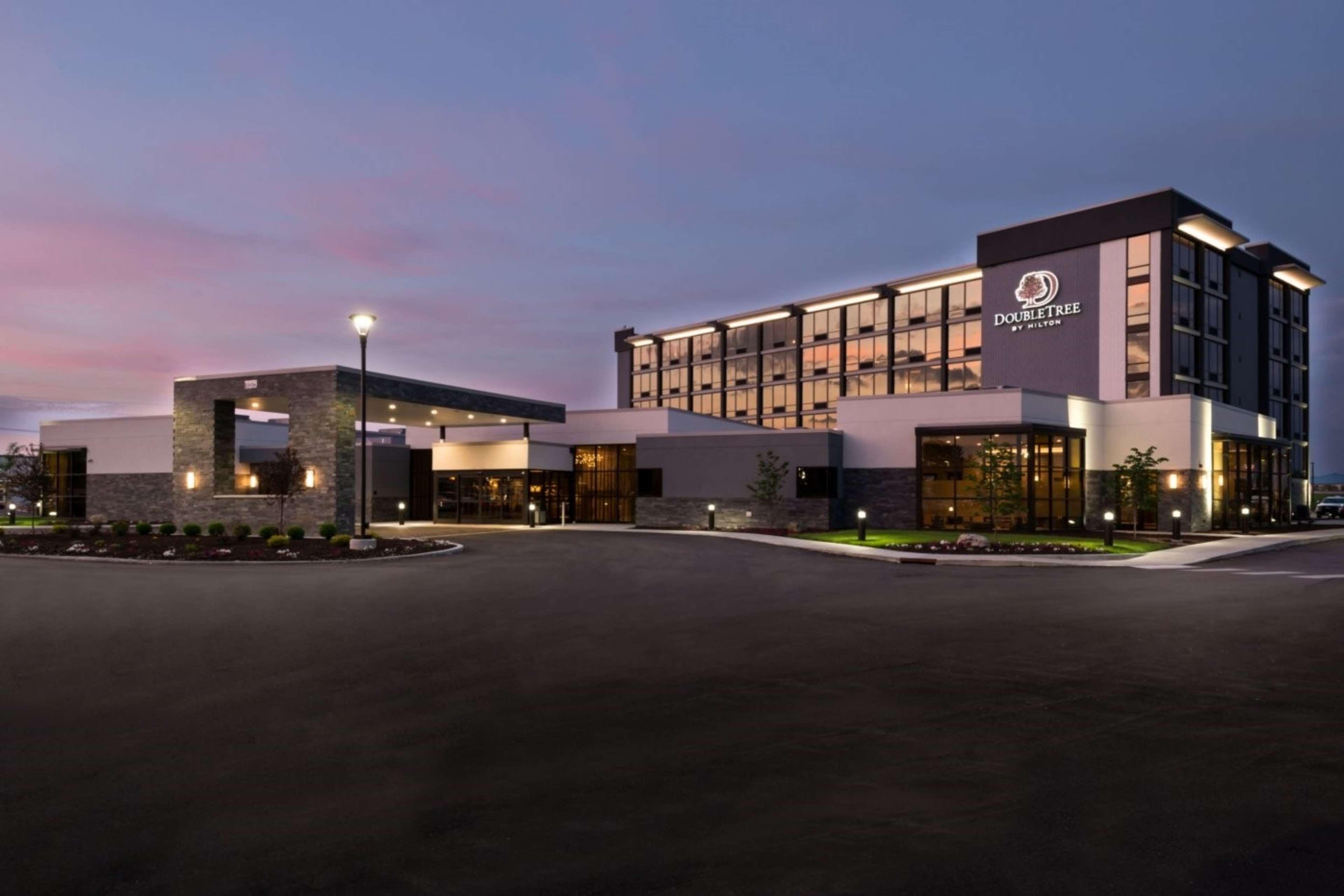 מלון Doubletree By Hilton Lafayette East מראה חיצוני תמונה