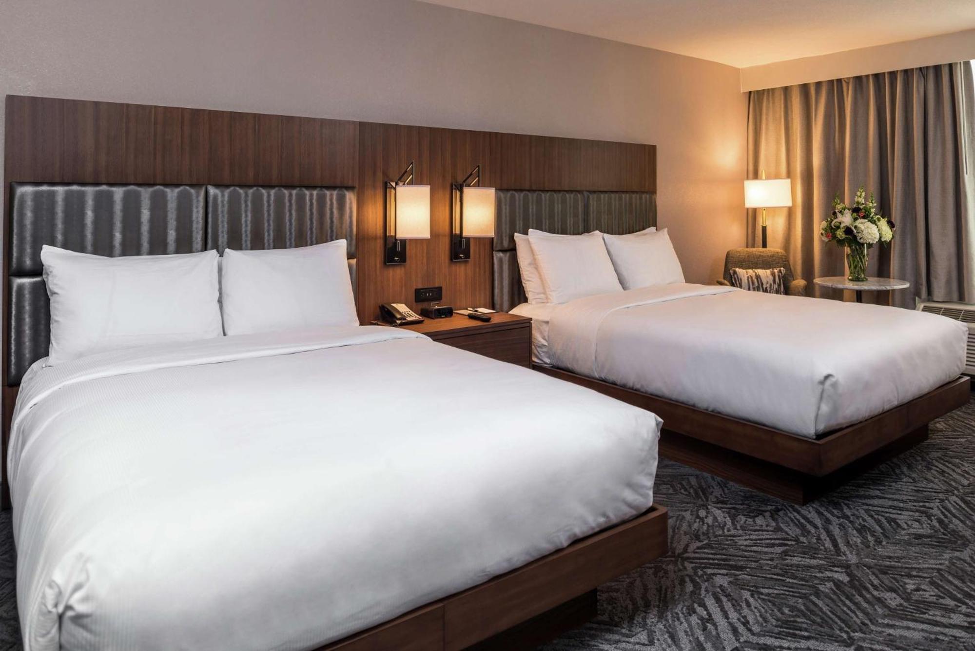 מלון Doubletree By Hilton Lafayette East מראה חיצוני תמונה