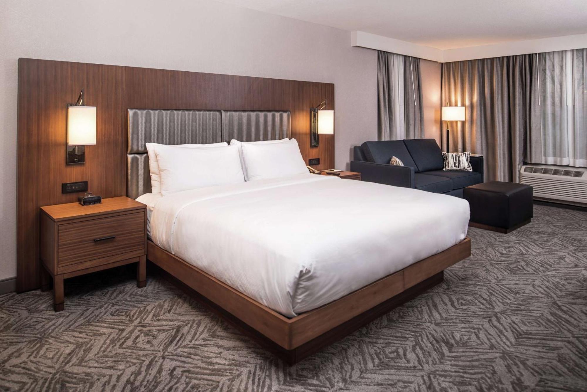 מלון Doubletree By Hilton Lafayette East מראה חיצוני תמונה
