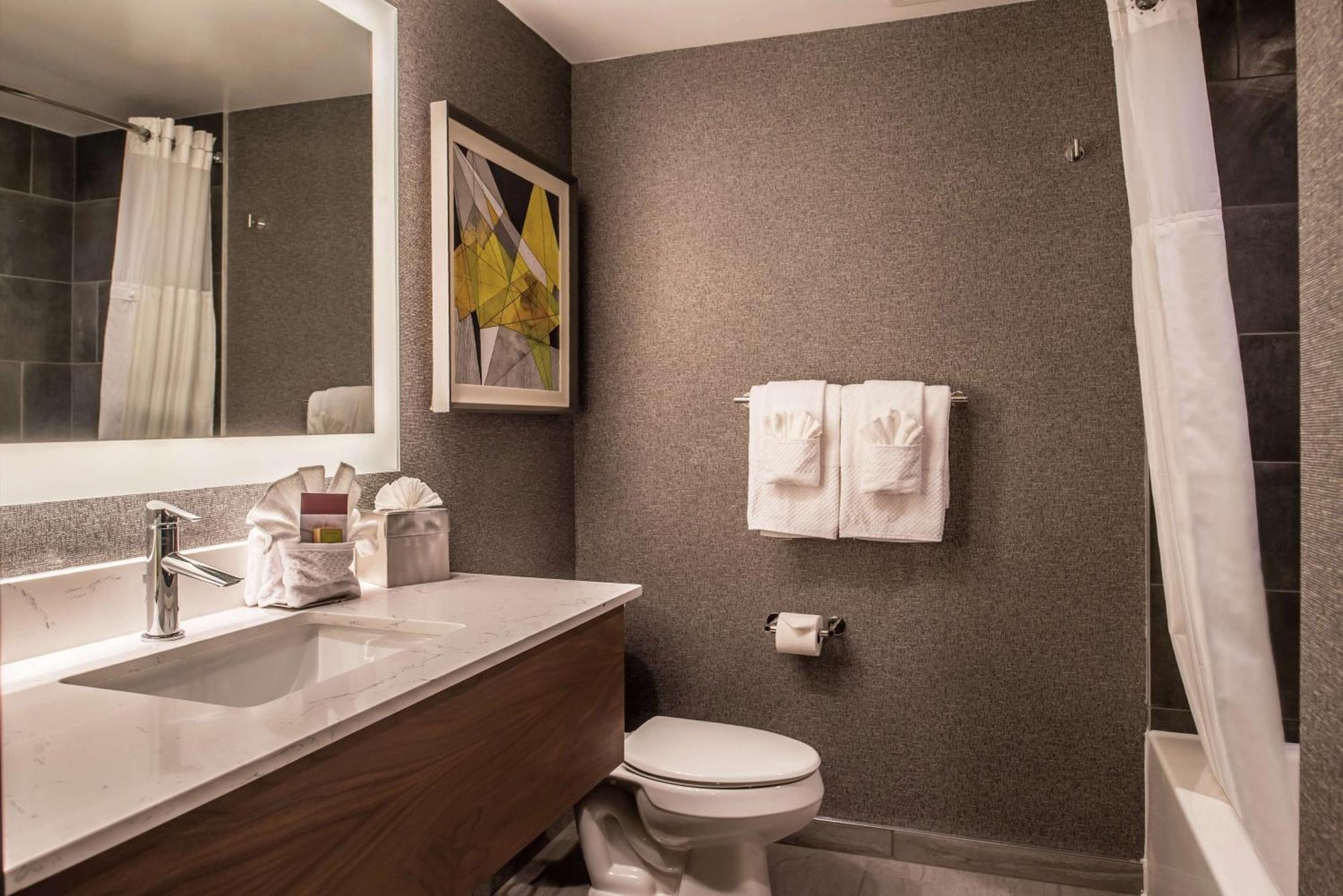 מלון Doubletree By Hilton Lafayette East מראה חיצוני תמונה